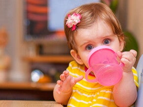 רכישת מיומנות אכילה ואכילה עצמאית 