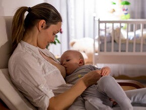 הנקה למתחילות חלק 2: השיגי הצמדות טובה