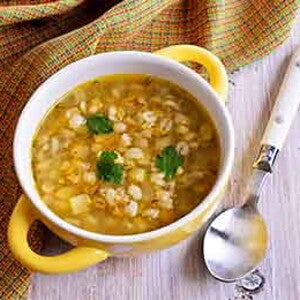 מרק גריסים, עוף וירקות שורש