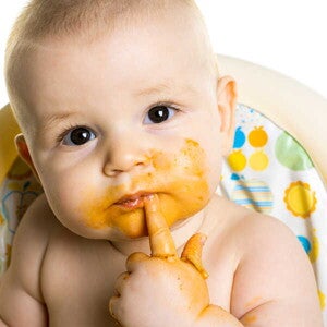 פיתוח מיומנויות אכילה עצמאית - לטפס עוד שלב בסולם ההתפתחות