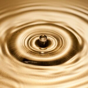 טיפה מזהב HMO בחלב האם