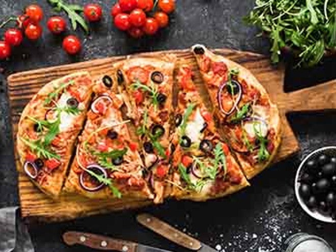 פיצה בהכנה ביתית